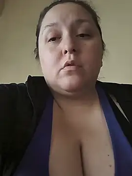 Snapshot of solcurvytriplxx chatting on June 26, 2026, 8:13 pm solcurvytriplxx online show from June 26, 2026, 8:13 pm
