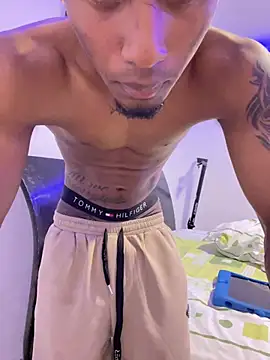 Ydiaz09 online show from July 21, 2026, 4:37 am