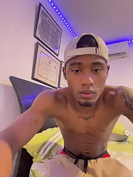 Ydiaz09 online show from July 24, 2026, 5:05 am