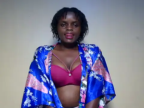 Snapshot of Flattummy chatting on August 8, 2026, 5:59 pm Flattummy online show from August 8, 2026, 5:59 pm