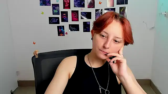 Snapshot of Dilara_Kiss_ chatting on June 30, 2026, 5:19 am Dilara Kiss online show from June 30, 2026, 5:19 am