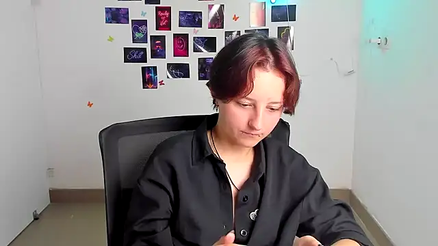 Snapshot of Dilara_Kiss_ chatting on July 27, 2026, 11:28 am Dilara Kiss online show from July 27, 2026, 11:28 am