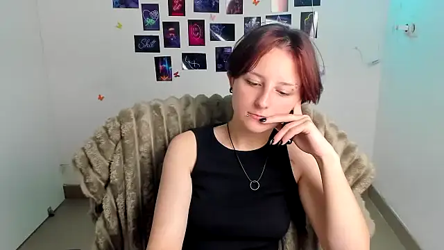 Snapshot of Dilara_Kiss_ chatting on July 29, 2026, 11:25 pm Dilara Kiss online show from July 29, 2026, 11:25 pm