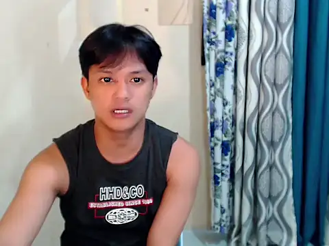 Snapshot of kingdomcum96 chatting on June 24, 2026, 10:14 am kingdomcum96 online show from June 24, 2026, 10:14 am