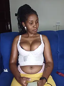 Snapshot of Holy_Virgin chatting on June 18, 2026, 5:06 pm Holy Virgin online show from June 18, 2026, 5:06 pm