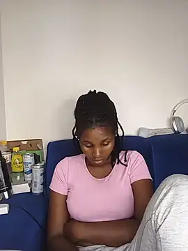 Snapshot of Holy_Virgin chatting on July 20, 2026, 11:23 am Holy Virgin online show from July 20, 2026, 11:23 am