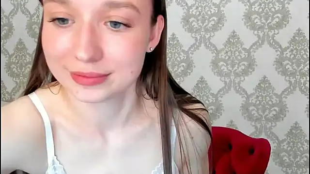 Snapshot of michelle_blus chatting on June 20, 2026, 7:27 pm michelle blus online show from June 20, 2026, 7:27 pm