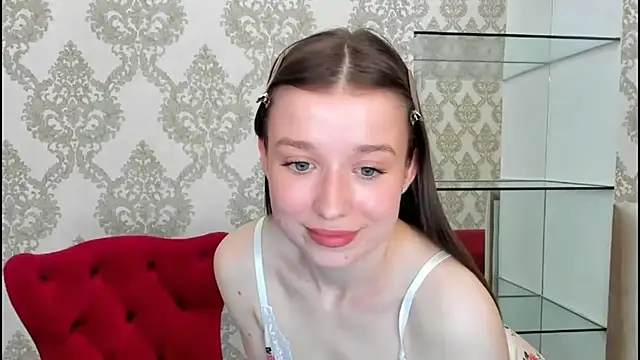 Snapshot of michelle_blus chatting on July 5, 2026, 9:27 am michelle blus online show from July 5, 2026, 9:27 am