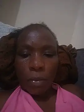 Snapshot of Lovergirlcute chatting on June 17, 2026, 6:42 pm Lovergirlcute online show from June 17, 2026, 6:42 pm