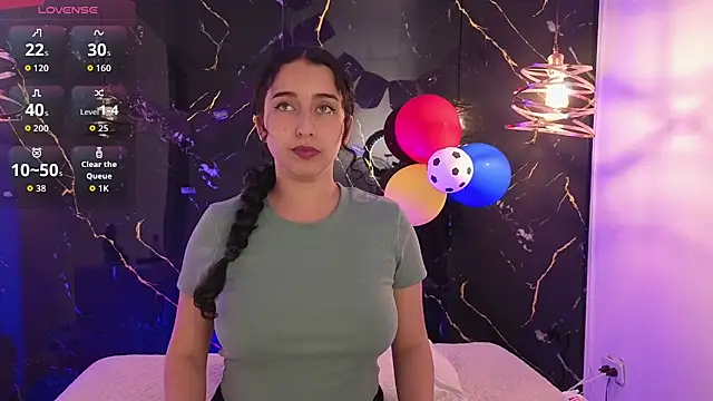 Snapshot of ZoeBlissX chatting on July 7, 2026, 11:25 am ZoeBlissX online show from July 7, 2026, 11:25 am