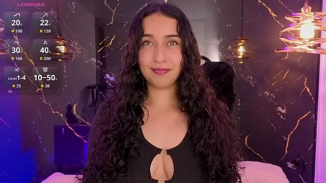Snapshot of ZoeBlissX chatting on August 3, 2026, 11:37 am ZoeBlissX online show from August 3, 2026, 11:37 am