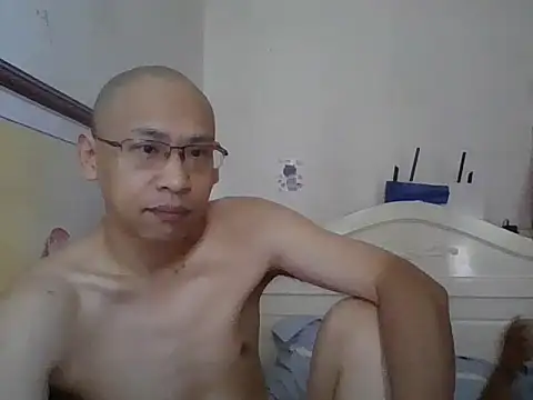 Snapshot of benly888 chatting on July 14, 2026, 10:26 pm benly888 online show from July 14, 2026, 10:26 pm
