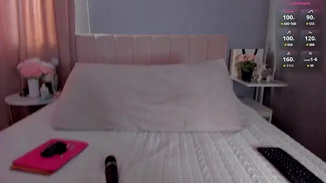 Snapshot of MissMiaTv chatting on October 20, 2025, 3:29 am MissMiaTv online show from October 20, 2025, 3:29 am