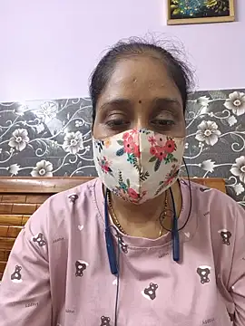 Snapshot of Garimaa_Cherry chatting on August 9, 2026, 8:14 pm Garimaa Cherry online show from August 9, 2026, 8:14 pm