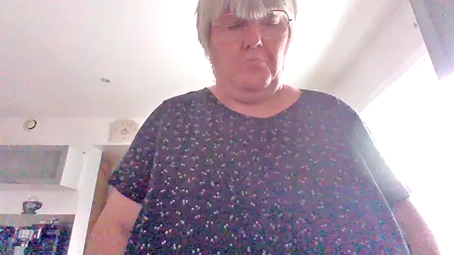 Snapshot of coquinesensuel chatting on July 6, 2026, 6:54 am coquinesensuel online show from July 6, 2026, 6:54 am