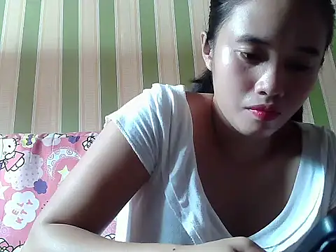 Snapshot of sophie_193 chatting on July 13, 2026, 4:59 am sophie 193 online show from July 13, 2026, 4:59 am