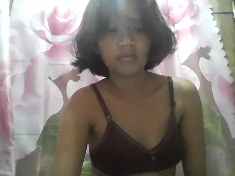 Snapshot of SexyJanePinay chatting on July 23, 2026, 1:58 am SexyJanePinay online show from July 23, 2026, 1:58 am