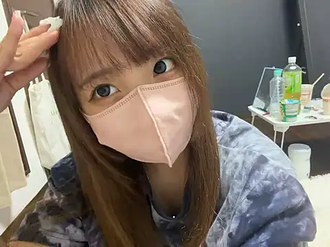 Snapshot of ohuton_love chatting on June 26, 2026, 9:35 am ohuton love online show from June 26, 2026, 9:35 am