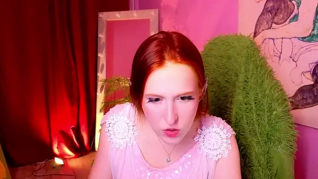 Snapshot of Eva_Bellea chatting on August 7, 2026, 8:55 pm Eva Bellea online show from August 7, 2026, 8:55 pm