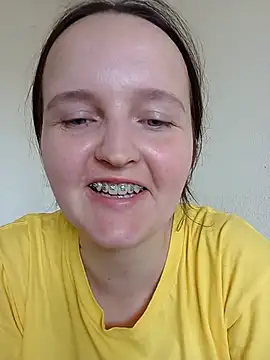 Snapshot of funnifu chatting on August 3, 2026, 6:34 am funnifu online show from August 3, 2026, 6:34 am
