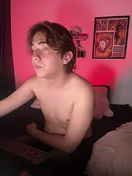 Snapshot of sweet_boyyy1 chatting on August 7, 2026, 1:40 am sweet boyyy1 online show from August 7, 2026, 1:40 am