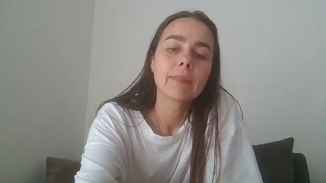 Vanelleda online show from June 27, 2026, 12:33 pm