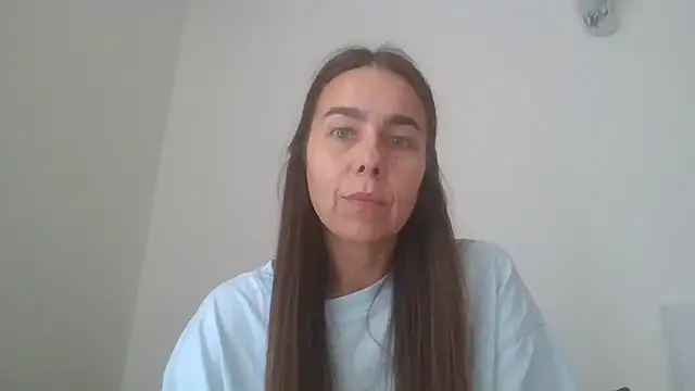Vanelleda online show from July 3, 2026, 8:54 am