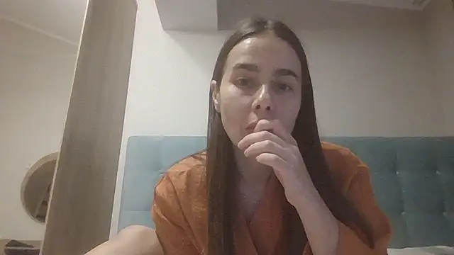 Vanelleda online show from July 22, 2026, 4:32 pm