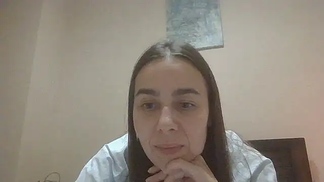 Vanelleda online show from August 6, 2026, 7:49 pm