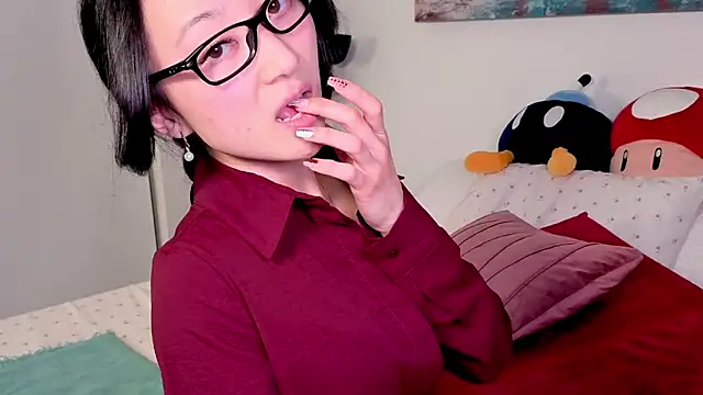 Snapshot of MySweetSofie chatting on October 26, 2025, 3:56 am MySweetSofie online show from October 26, 2025, 3:56 am