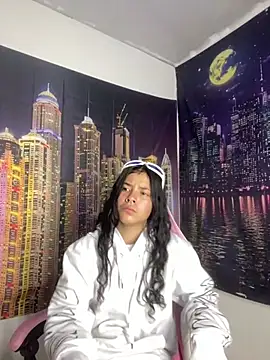 Snapshot of LittleMissEve_ chatting on June 23, 2026, 11:03 pm LittleMissEve online show from June 23, 2026, 11:03 pm
