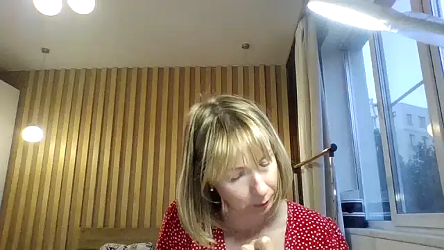 Snapshot of Deloriada chatting on July 12, 2026, 2:52 pm Deloriada online show from July 12, 2026, 2:52 pm