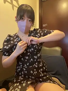 Snapshot of miwa007_m chatting on July 5, 2026, 11:17 am miwa007 m online show from July 5, 2026, 11:17 am