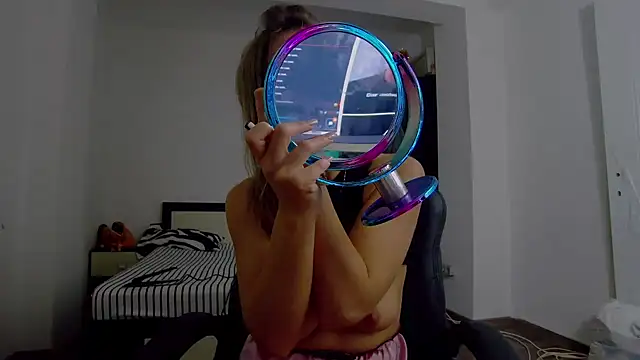 DedeSibel online show from November 23, 2025, 11:54 am