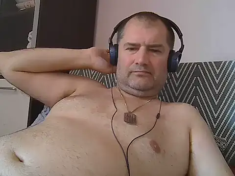 Snapshot of CristianDaniel78 chatting on July 18, 2026, 7:01 am CristianDaniel78 online show from July 18, 2026, 7:01 am