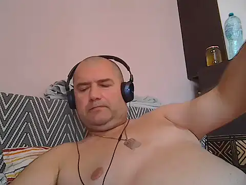 Snapshot of CristianDaniel78 chatting on July 28, 2026, 11:17 am CristianDaniel78 online show from July 28, 2026, 11:17 am