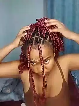 Snapshot of CurvyCharmsTush chatting on July 19, 2026, 7:50 pm CurvyCharmsTush online show from July 19, 2026, 7:50 pm