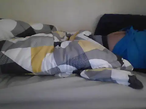 a5ar5rooooov online show from November 10, 2025, 9:03 pm