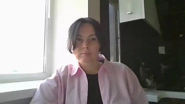 Snapshot of Velissada chatting on June 27, 2026, 8:25 pm Velissada online show from June 27, 2026, 8:25 pm