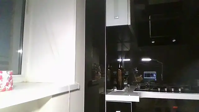 Snapshot of Velissada chatting on June 29, 2026, 7:14 pm Velissada online show from June 29, 2026, 7:14 pm