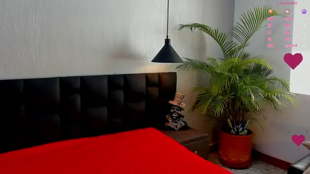 love amor  online show from November 9, 2025, 4:16 pm