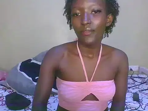 Snapshot of Keilay chatting on June 23, 2026, 7:56 pm Keilay online show from June 23, 2026, 7:56 pm