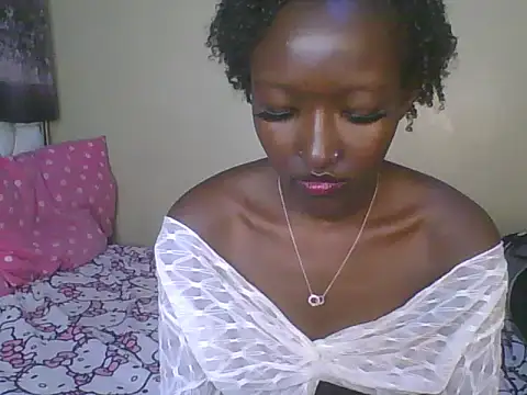 Snapshot of Keilay chatting on June 24, 2026, 8:02 am Keilay online show from June 24, 2026, 8:02 am