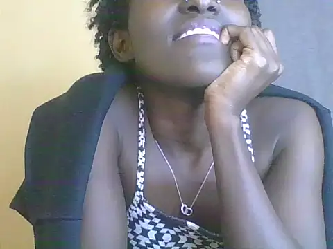 Snapshot of Keilay chatting on July 10, 2026, 9:01 am Keilay online show from July 10, 2026, 9:01 am