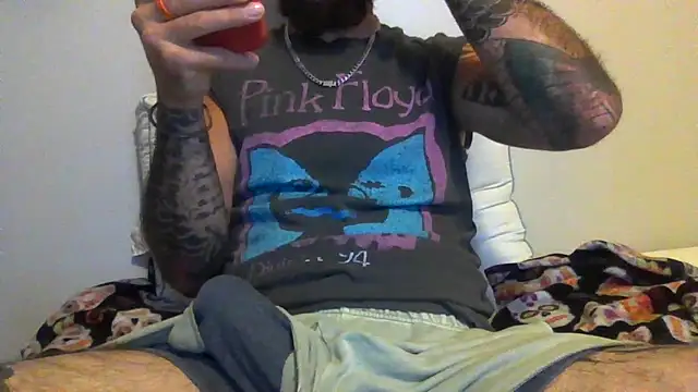 tatsnthick11 online show from July 17, 2026, 2:02 pm
