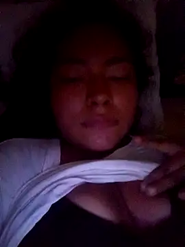 Snapshot of Lilith_Moon3 chatting on July 19, 2026, 9:18 pm Lilith Moon3 online show from July 19, 2026, 9:18 pm
