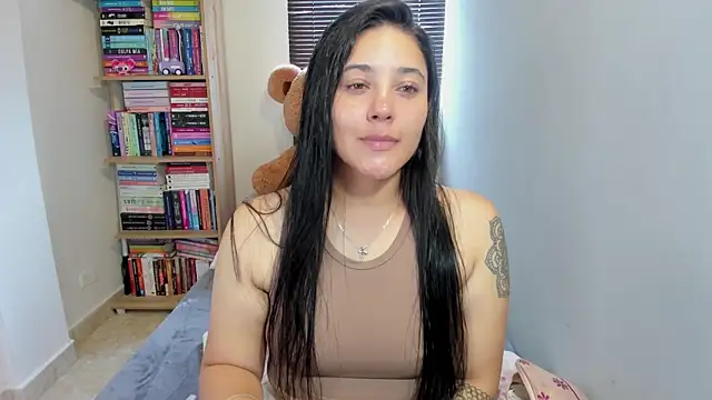 Snapshot of foxwen chatting on July 21, 2026, 1:35 pm foxwen online show from July 21, 2026, 1:35 pm