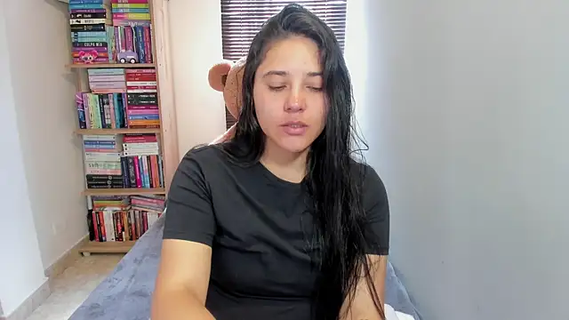 Snapshot of foxwen chatting on July 22, 2026, 2:42 pm foxwen online show from July 22, 2026, 2:42 pm