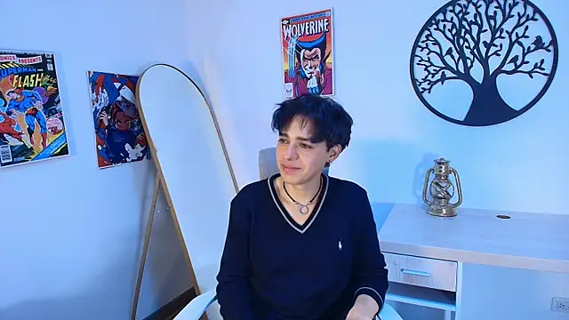 Snapshot of fox_white_ chatting on June 23, 2026, 7:12 pm fox white online show from June 23, 2026, 7:12 pm