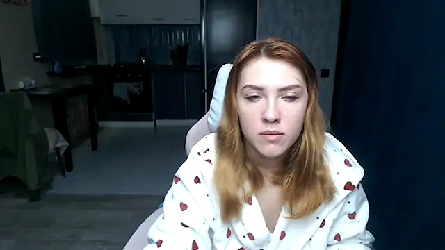 Reginasmilee online show from October 27, 2025, 12:26 am